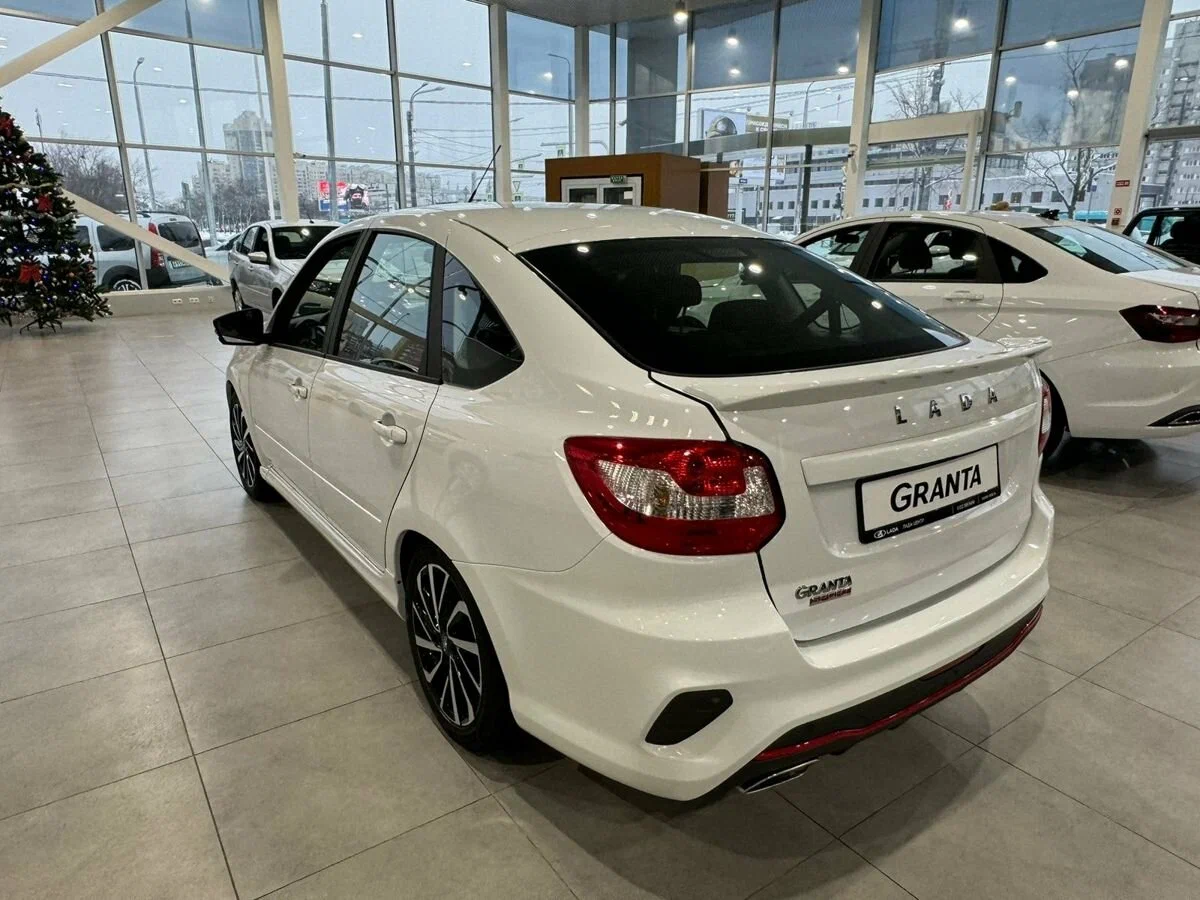 Lada Granta Sport Лифтбек в Самаре - фото №4